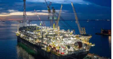 Nova unidade da série de plataformas gigantes da Petrobras está a caminho do Brasil