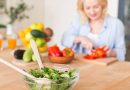 Nutrição é aliada estratégica para modulação hormonal durante a menopausa