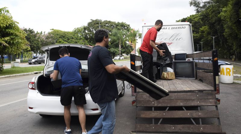 Resende realiza campanha de descarte de eletrônicos e arrecadação de materiais recicláveis neste sábado (17)