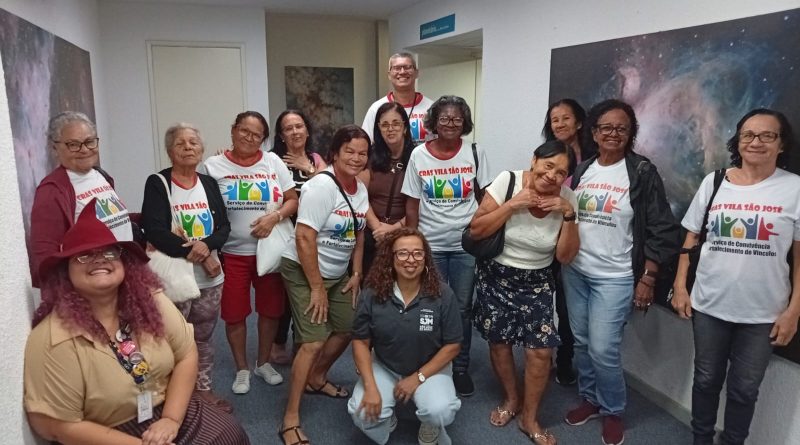 Idosos do CRAS Vila São José participam de visita ao Muse­u Ciência e Vida