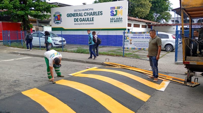 Meriti ganha nova sinalização viária no Grande Rio e Parque Araruama