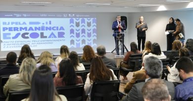 Governo do Rio de Janeiro reforça pacto contra a evasão escolar com adesão de 12 municípios