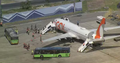 ‘Todo mundo começou a gritar e a se desesperar’, diz passageiro após motor de avião pegar fogo no Grande Recife