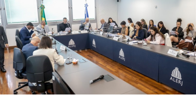 Projeto que cria delegacia especial de proteção animal é aprovado na CCJ da ALERJ e retorna ao plenário