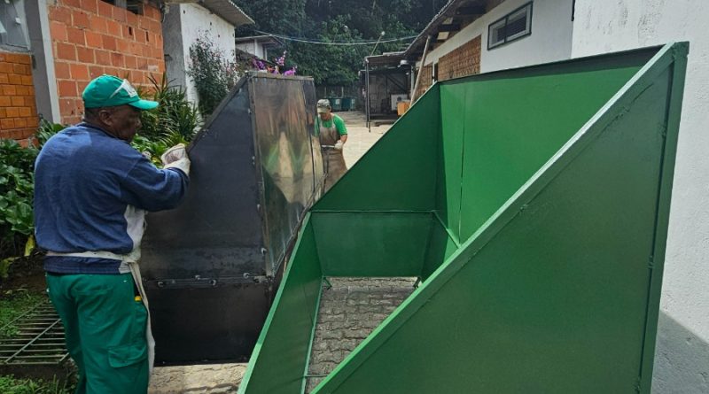 Prefeitura instala 138 contentoras fixas em pontos de coleta de Petrópolis