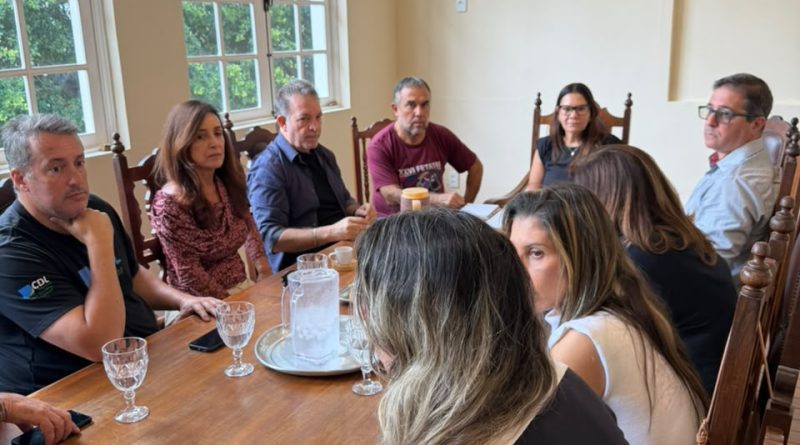 Prefeitura de Três Rios inicia planejamento integrado para o Natal 2026 com participação do comércio e da população