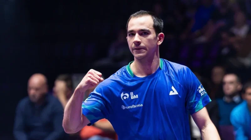 Hugo Calderano bate Sidorenko e avança às semifinais do WTT