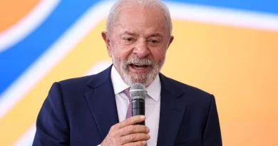 Presidente Lula assina parecer que garante afastamento remunerado a mulheres vítimas de violência doméstica
