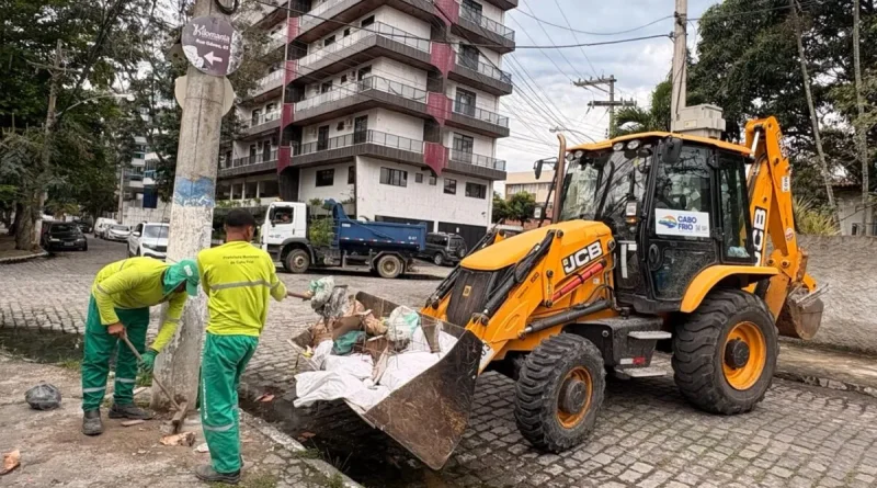 Prefeitura de Cabo Frio orienta moradores sobre descarte de entulho, inservíveis e galhos