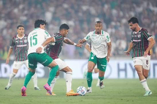 Fluminense tropeçou em outras semifinais de Libertadores e avançou