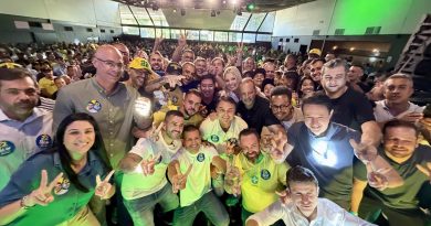 Governador eleito, Douglas Ruas reúne base aliada e convoca mobilização pelo segundo turno ao lado de Flávio Bolsonaro