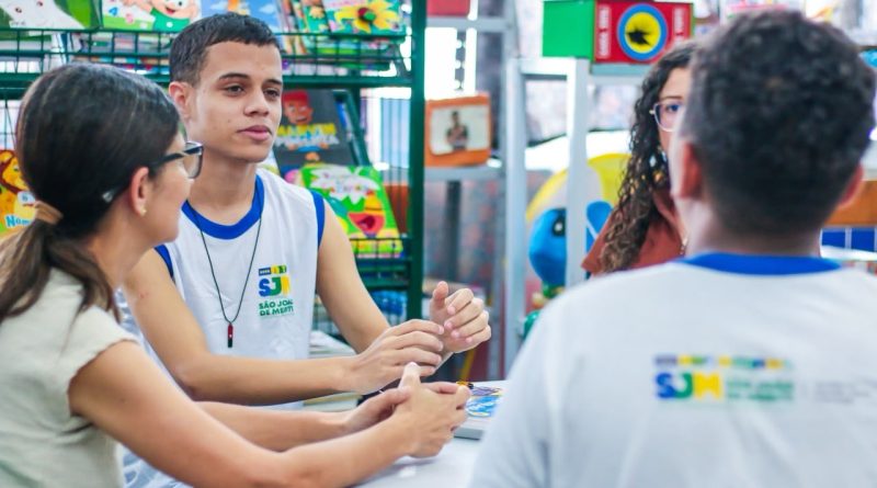 Aluno de Meriti avança em Olimpíada de Matemática em Libras