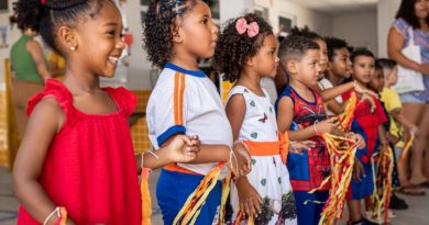 Semana da Criança reúne diversão em creche municipal de Nova Iguaçu