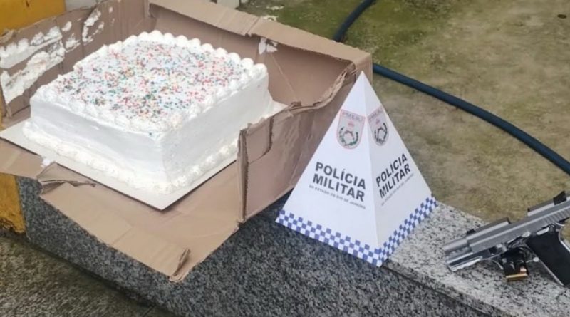 Homem é preso suspeito de envenenar bolo para festa infantil