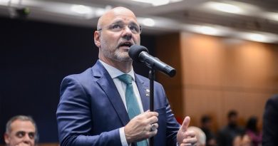 ALERJ aprova diretrizes de saúde mental para pessoas com uso compulsivo de jogos