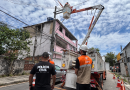 Light mobiliza 400 profissionais em operação contra furto de energia em Duque de Caxias