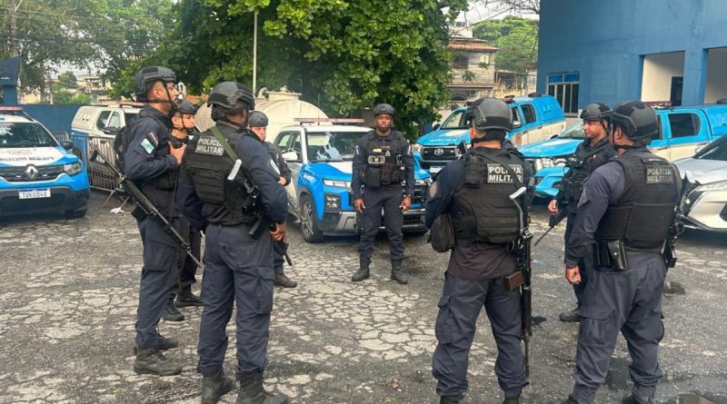 PM realiza operações contra tráfico de drogas em comunidades da Zona Norte
