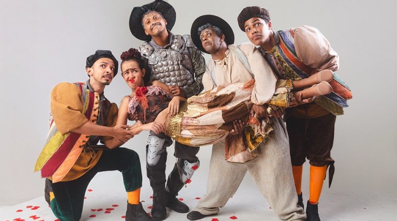 Dom Quixote ganha vida em espetáculo repleto de música, poesia e diversão em Macaé