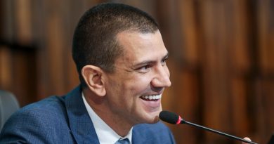Governador eleito, Douglas Ruas oficializa equipe de transição para o novo governo