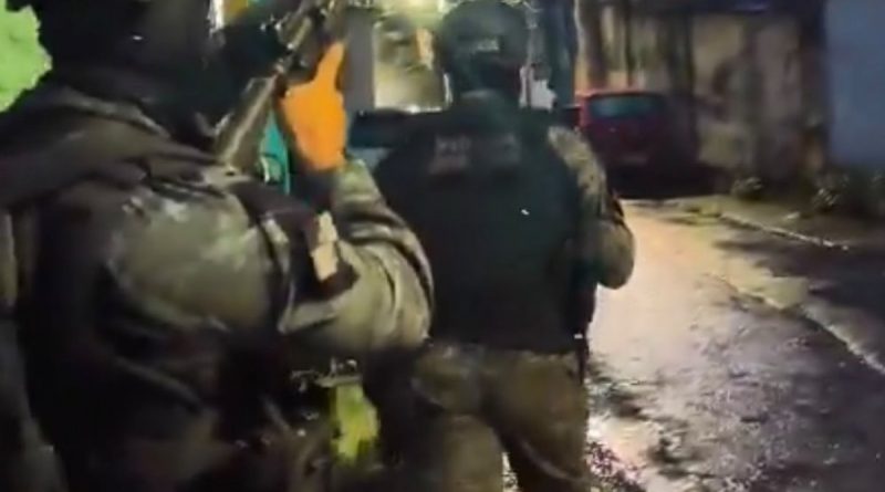 PM faz operação em três comunidades de Madureira com 200 agentes