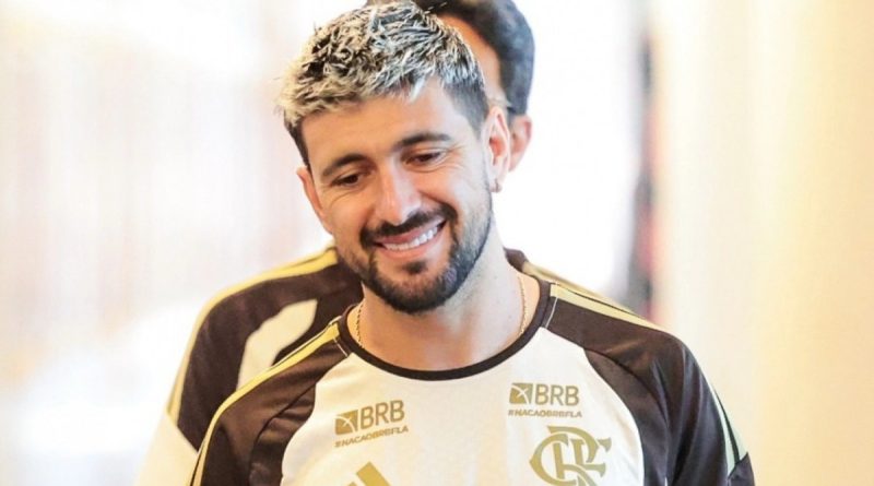 Flamengo adota otimismo para ter Arrascaeta contra o Estudiantes