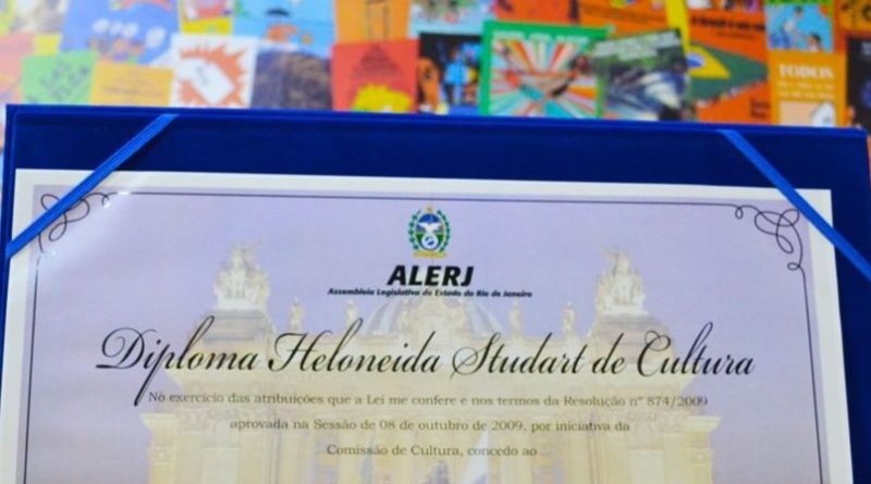 Diploma Heloneida Studart abre inscrições para edição de 2026