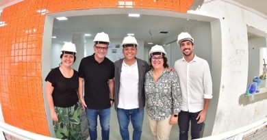 Prefeito Rodrigo Neves vistoria obras da primeira UBS de Icaraí, que está em fase final de implantação