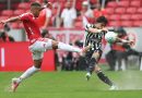 Botafogo joga mal e perde para Internacional no Beira-Rio
