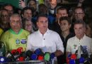 Flávio Bolsonaro deixa o Brasil e segue de avião para os Estados Unidos