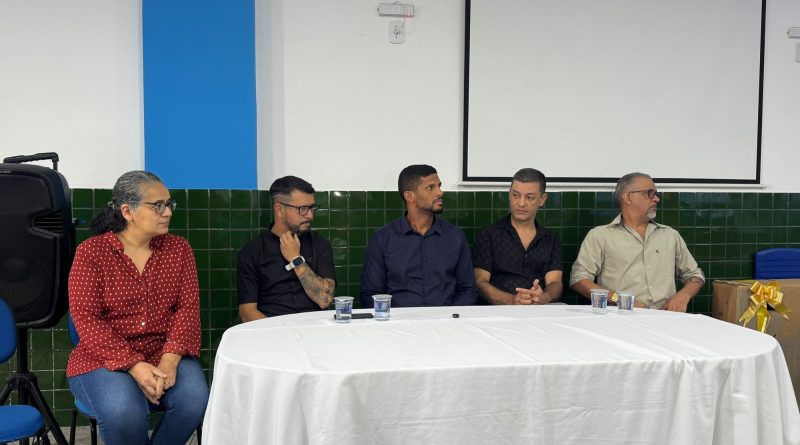 Concurso de redação e produção artística premia estudantes de Japeri em cerimônia marcada por emoção e reconhecimento