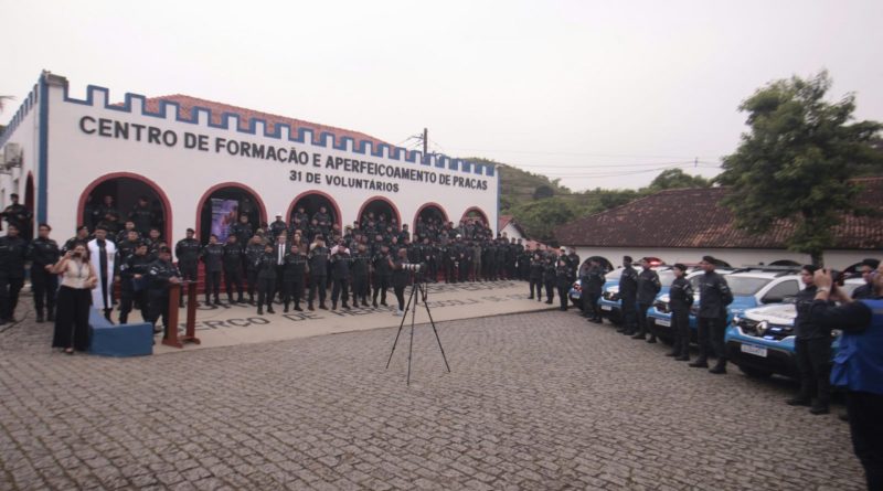 Polícia Militar amplia Patrulha Maria da Penha e forma novos soldados